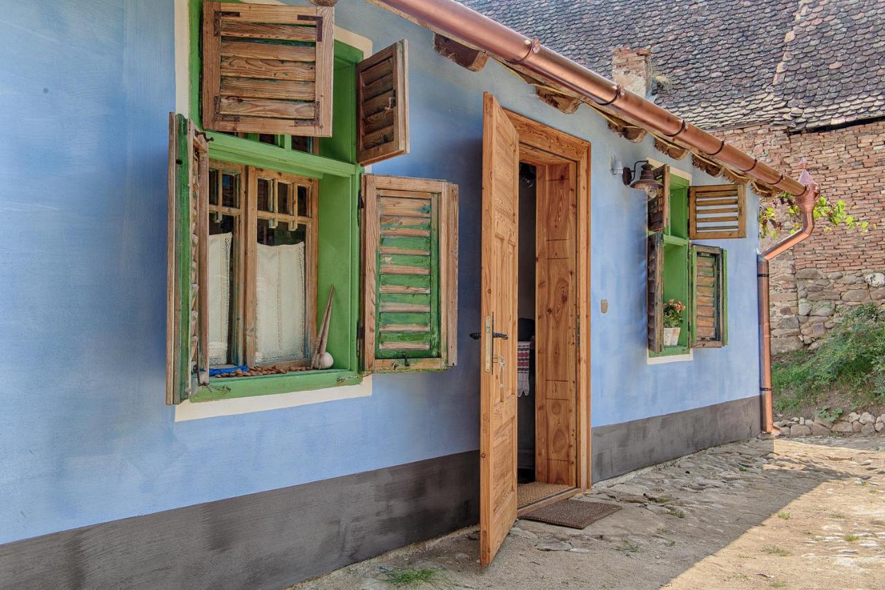 فندق Viscri 32 - White Barn And Blue House المظهر الخارجي الصورة